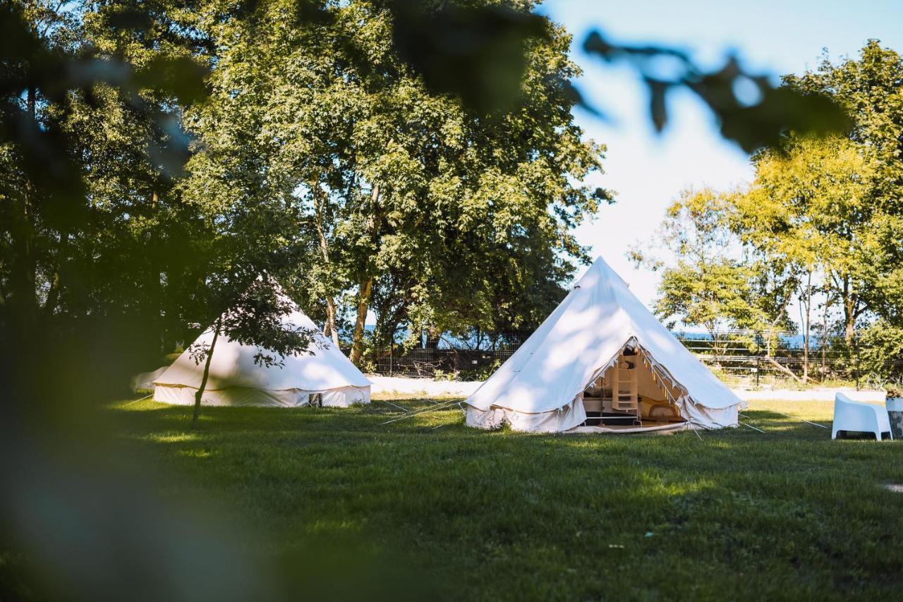 Готель Glamping Mella Muiza Юрмала Екстер'єр фото